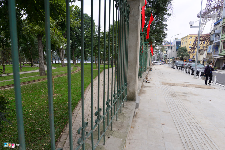 Toàn cảnh tuyến phố dài 600 m làm 17 năm mới xong